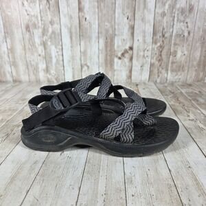 Chaco Women's Z/Cloud X Black &‎ Gray Woven Straps Hiking Sandals Size 8